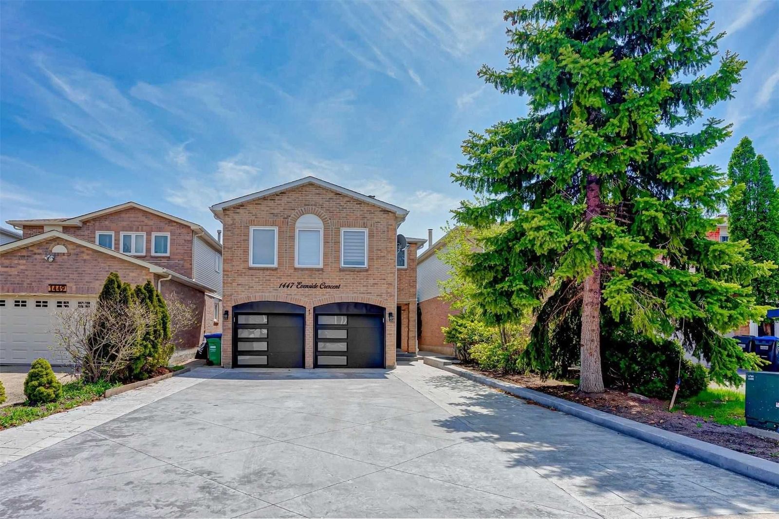 Detached home at 1447 Evenside Crescent in Mississauga