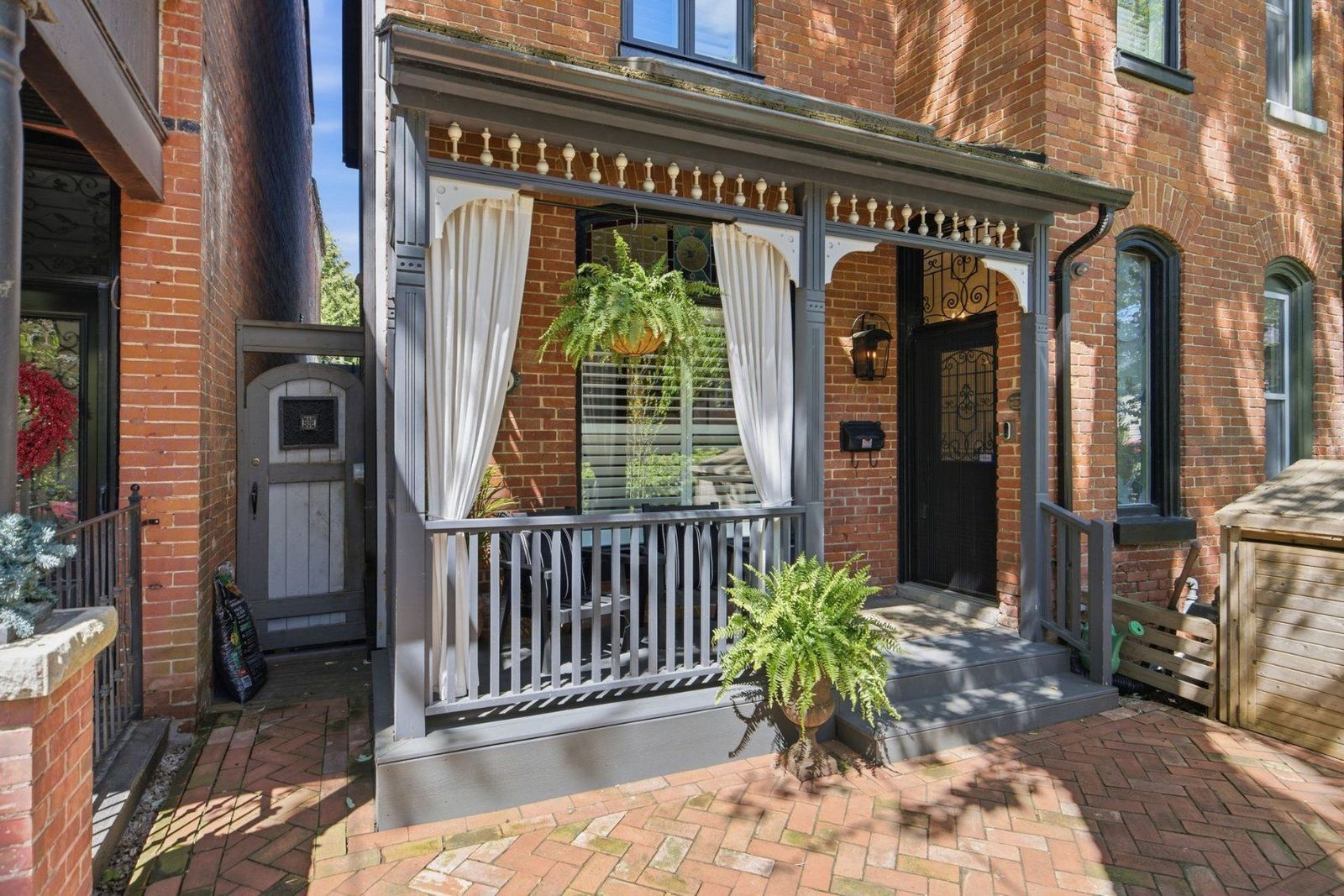 Historic Victorian home at 336 Ontario Street in Toronto