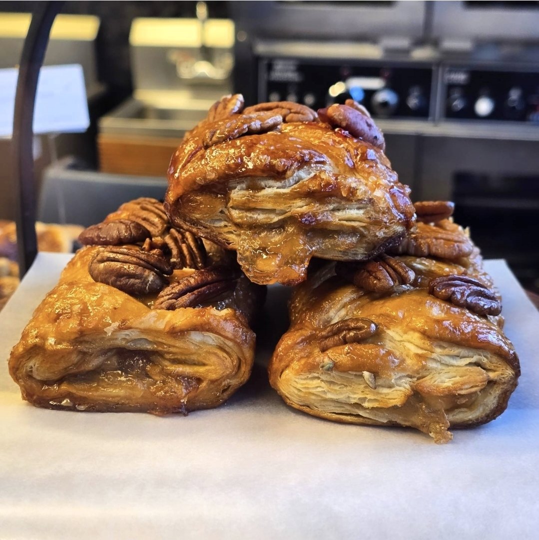 Apple turnover topped with pecans at Metanoia Caf&eacute;
