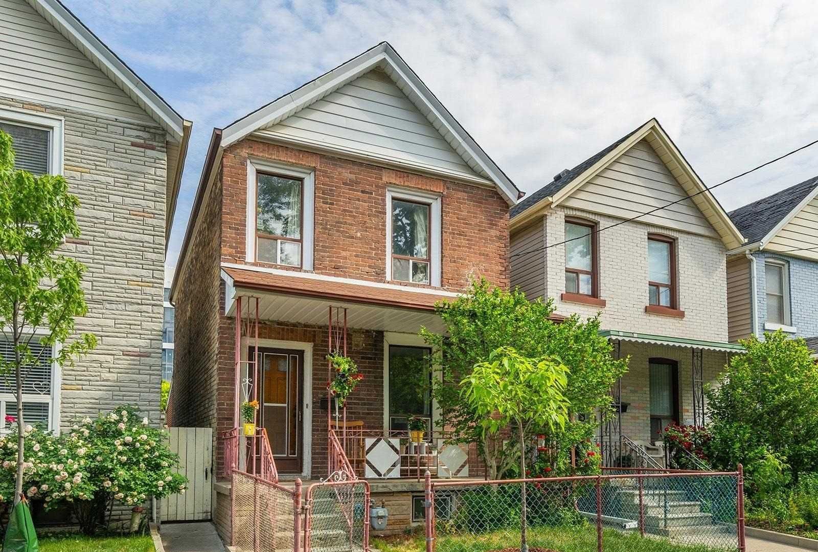 Detached home on Melville Avenue in Casa Loma, midtown Toronto