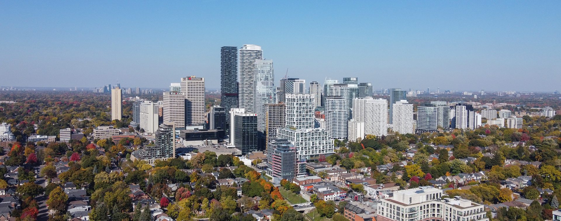 Yonge Street looking south toward downtown Toronto from Yonge & Eglinton